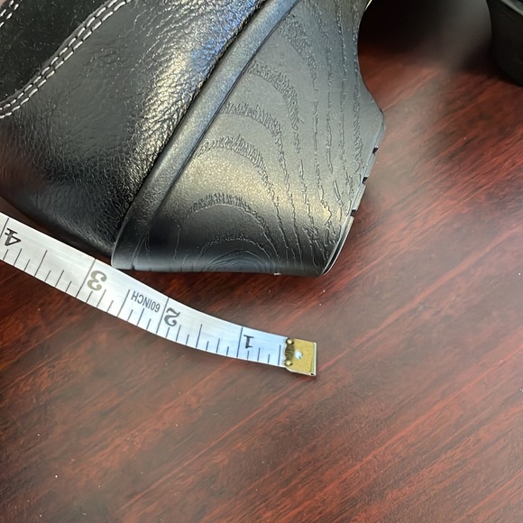 New in box Softspots Black Suede shoe - Picture 7 of 7